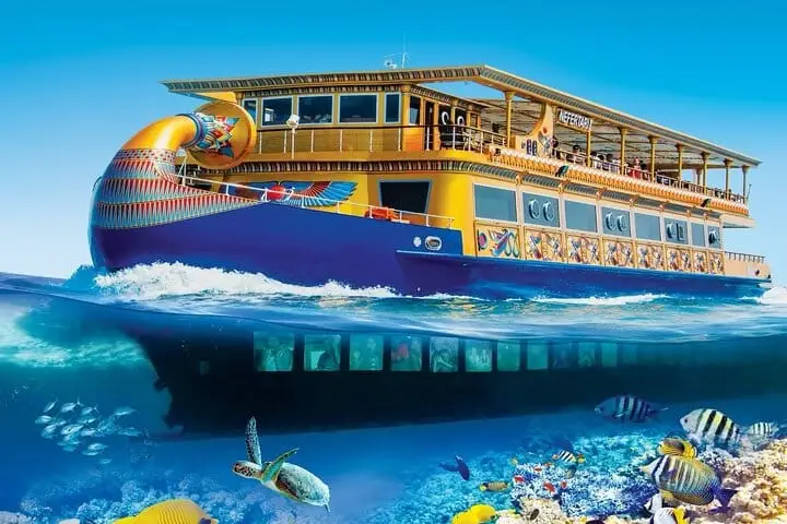 Hurghada Nefertari Snorkelling Cruise with Lunch or Dinner