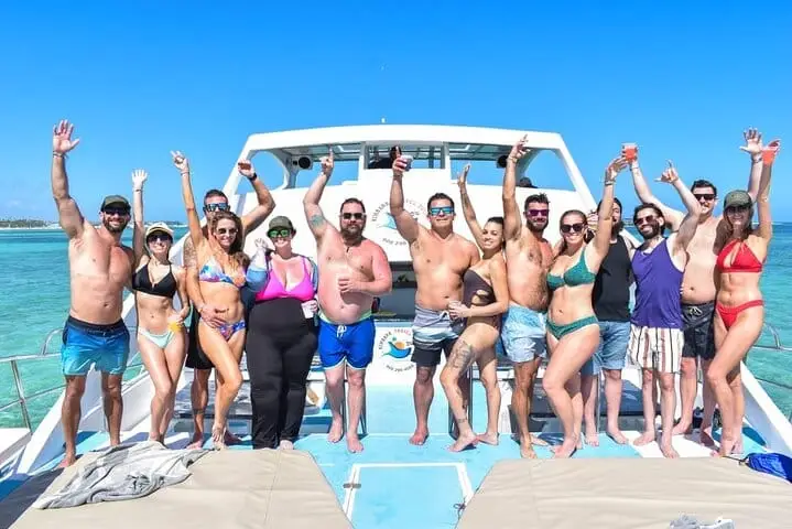 Punta Cana Boat Ride: Turn Up, Entertainment and Party Celebrations