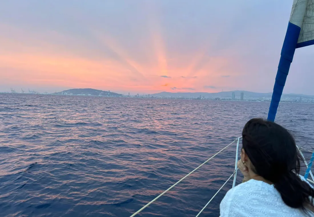 Shared: Barcelona Sunset Sailboat Cruise with Drinks and Snacks (9 pax)