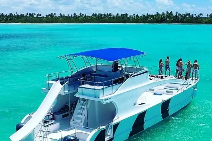Puerto Plata Private Boat Cruise with Snorkeling and Open Bar