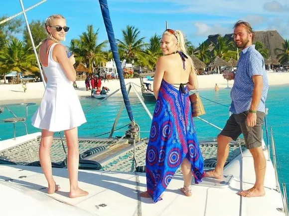 All-inclusive Mnemba catamaran in Zanzibar