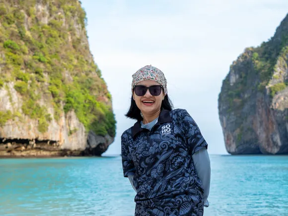 Phi Phi Sunrise from Phuket: Maya Bay Before Crowds