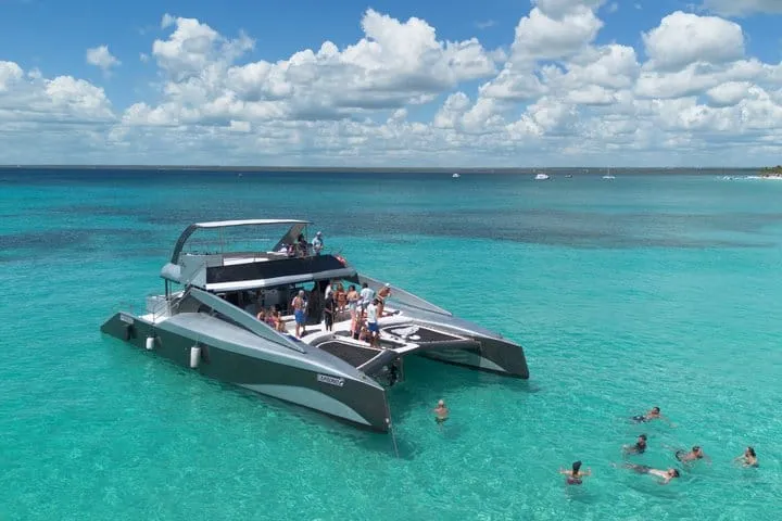 Punta Cana Private Luxury Power Catamaran to Catalina Island