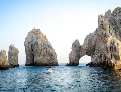 Whale Watching in Cabo: 2-Hour Small Group Tour to The Arch