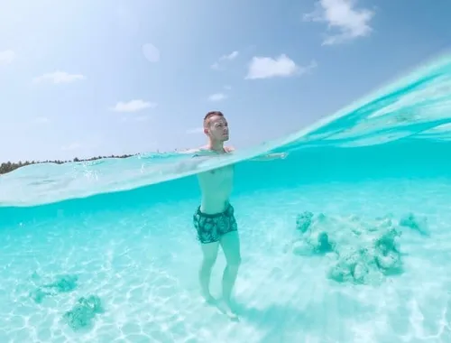Catamaran Belize with Private Chef and Hol Chan Snorkeling