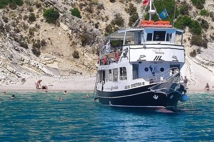 Ithaca Cruise swim stops to beaches- With snacks & fruit 