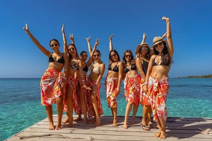 Rosario Islands Tour from Cartagena: 3 Beach Clubs