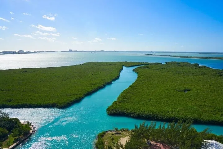 Cancun Nichupte Lagoon Morning Kayak Adventure