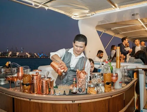 Sunset Yacht Party in Dubai with Live DJ, Food & Drinks