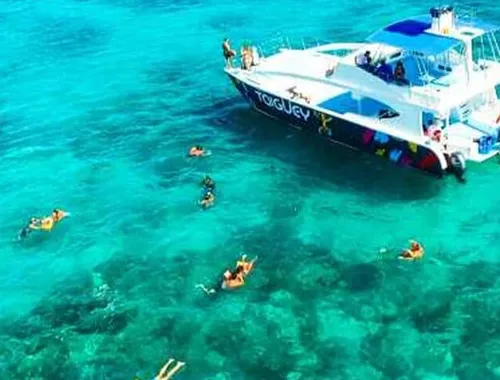 Puerto Plata Private Boat Cruise with Snorkeling and Open Bar