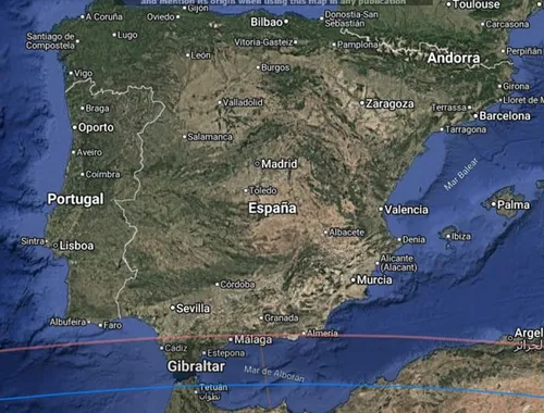 Eclipse Solar Total 2027: Paseo en Barco y Desayuno desde Sotogrande