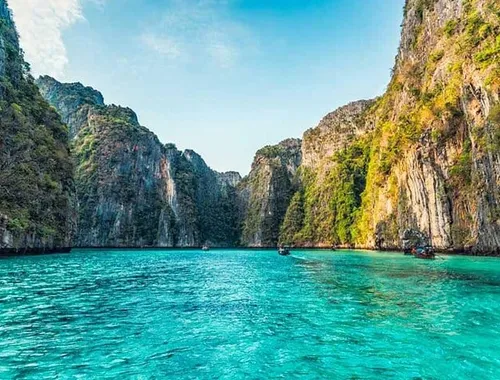 Phi Phi Leh Lagoon