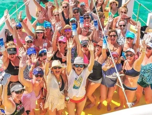 Punta Cana Booze Cruise, Snorkeling, Bar Entertainment Open Bar