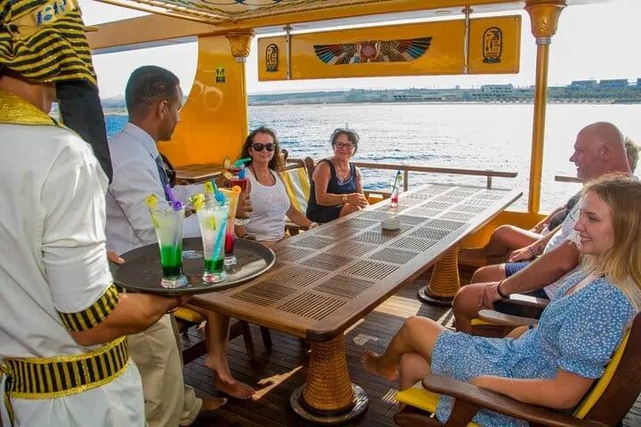 Nefertari Cruise Marsa alam with lunch/dinner & hotel pickup