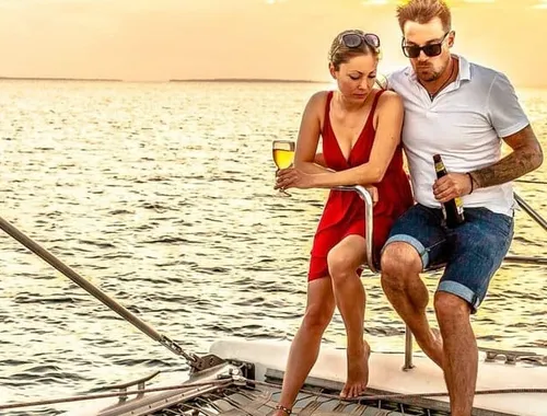 Luxury Kendwa Sunset Cruise Private Catamaran with Wine and Snack