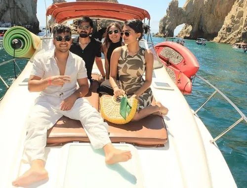 See the Atlantis up close! Cruise past the spectacular Atlantis resort and Palm Jumeirah from the privacy of your luxury Dubai yacht!