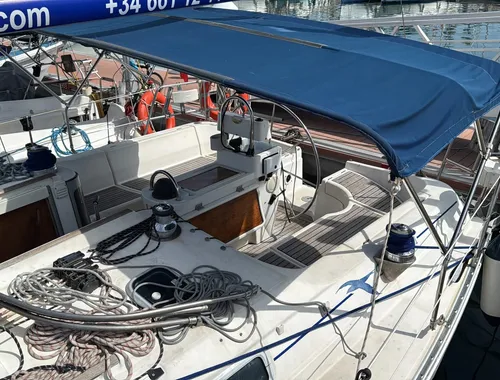 Private: Sailboat enjoying the best views of Barcelona (9 pax 2 hours)