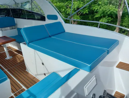 Private Phi Phi Sunrise – Luxury Speedboat Charter