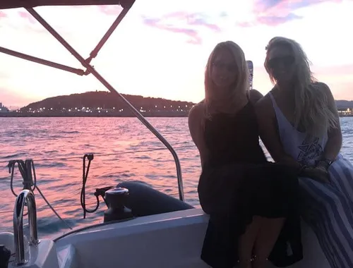 Barcelona Sunset Private Sailing with Open Bar & Snacks (max 9)