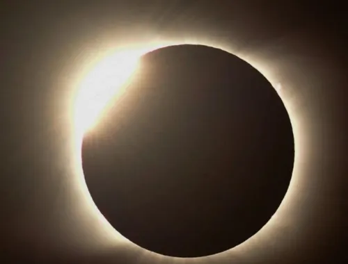 Eclipse Solar Total 2027: Paseo en Barco y Desayuno desde Sotogrande