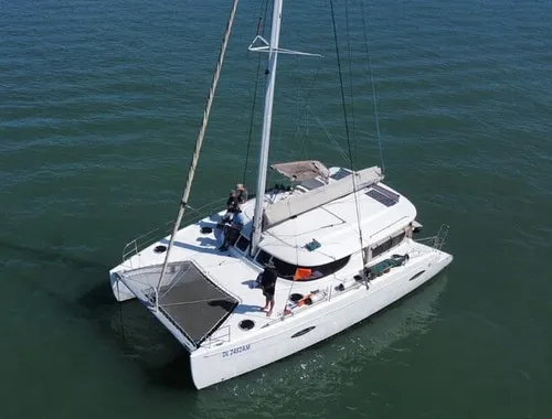 Luxury Kendwa Sunset Cruise Private Catamaran with Wine and Snack