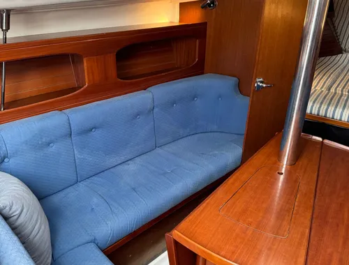Private: Sailboat enjoying the best views of Barcelona (6 pax 2 hours)
