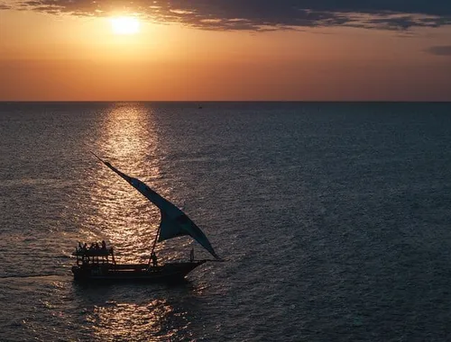 Zanzibar Sunset Dhow Cruise with Open Bar – Nungwi and Kendwa