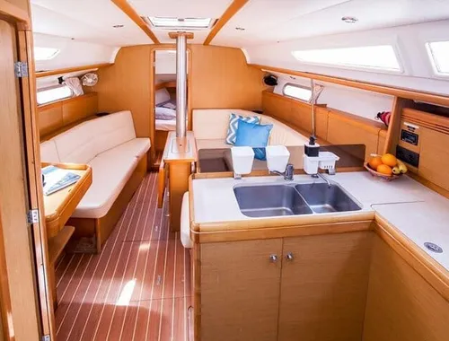 Private Day Trip to Ibiza & Formentera on a Sailboat