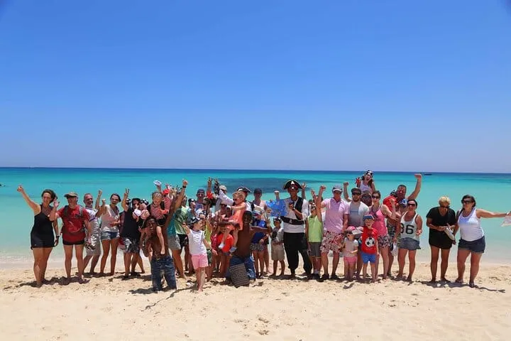 Sharm: Pirates Sailing Boat Ras Mohammed & White island and Lunch