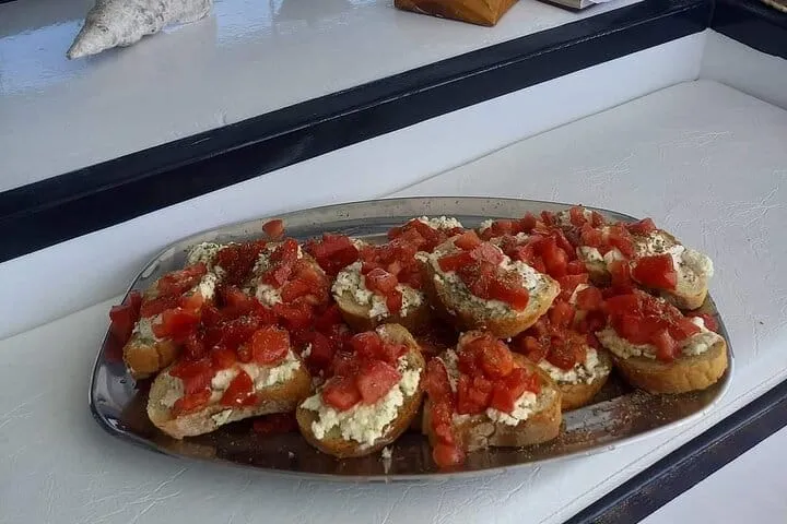 Ithaca Cruise swim stops to beaches- With snacks & fruit 