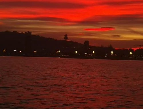 Barcelona Sunset Private Sailing & Live Spanish Guitar & open Bar (max 8)