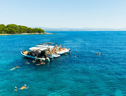 Private - Blue Lagoon & 3 Islands Speedboat Tour