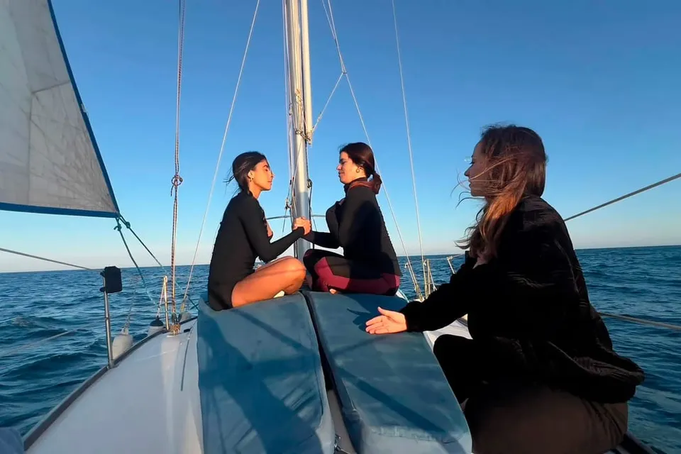 Boat trip along the coast of Barcelona