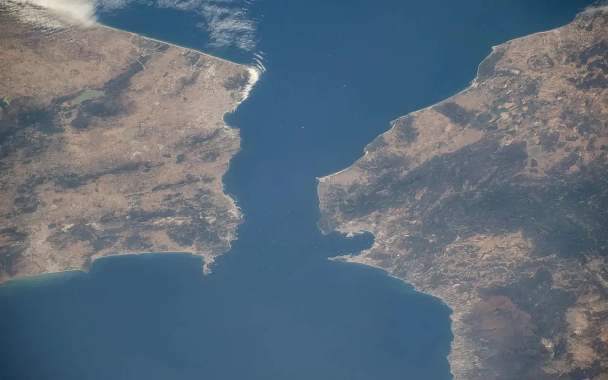Total solar eclipse 2027 over the Strait of Gibraltar